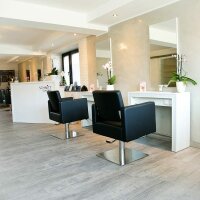 Friseurstuhl Dora